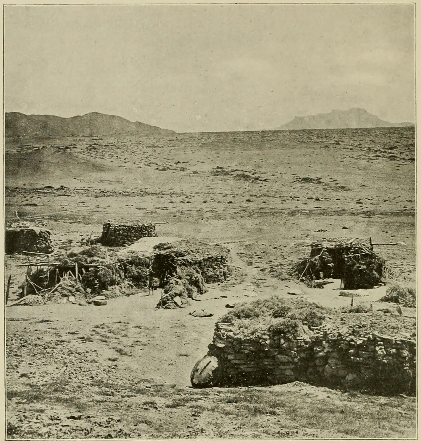 Native Dwellings, Abd-el-Kuri