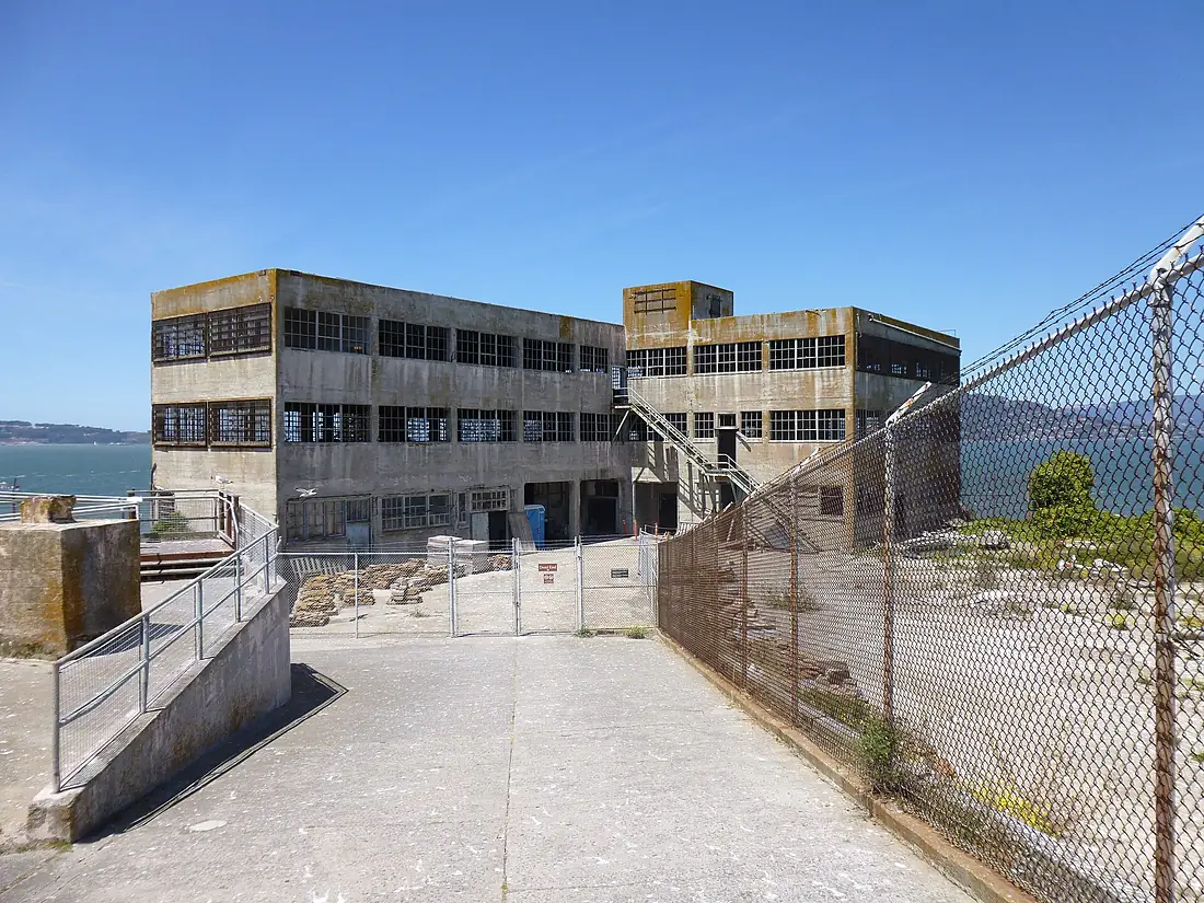 Alcatraz outside (2012)