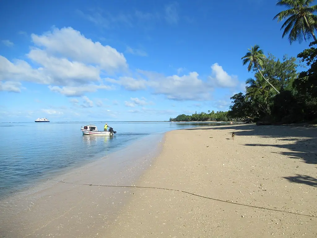 Aneityum Island (45897270041)