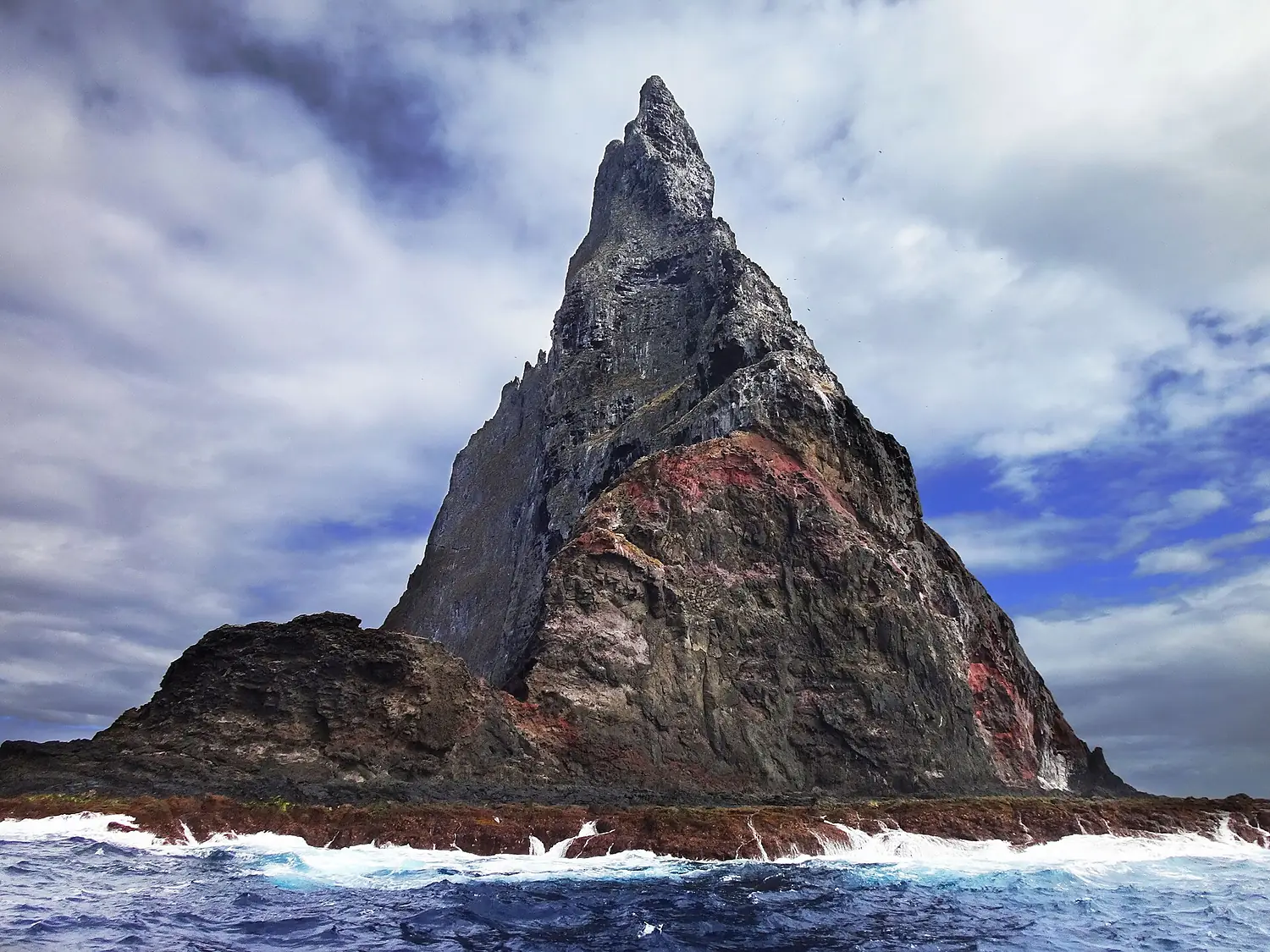 Balls Pyramid, Lord Howe Marine Park 1008