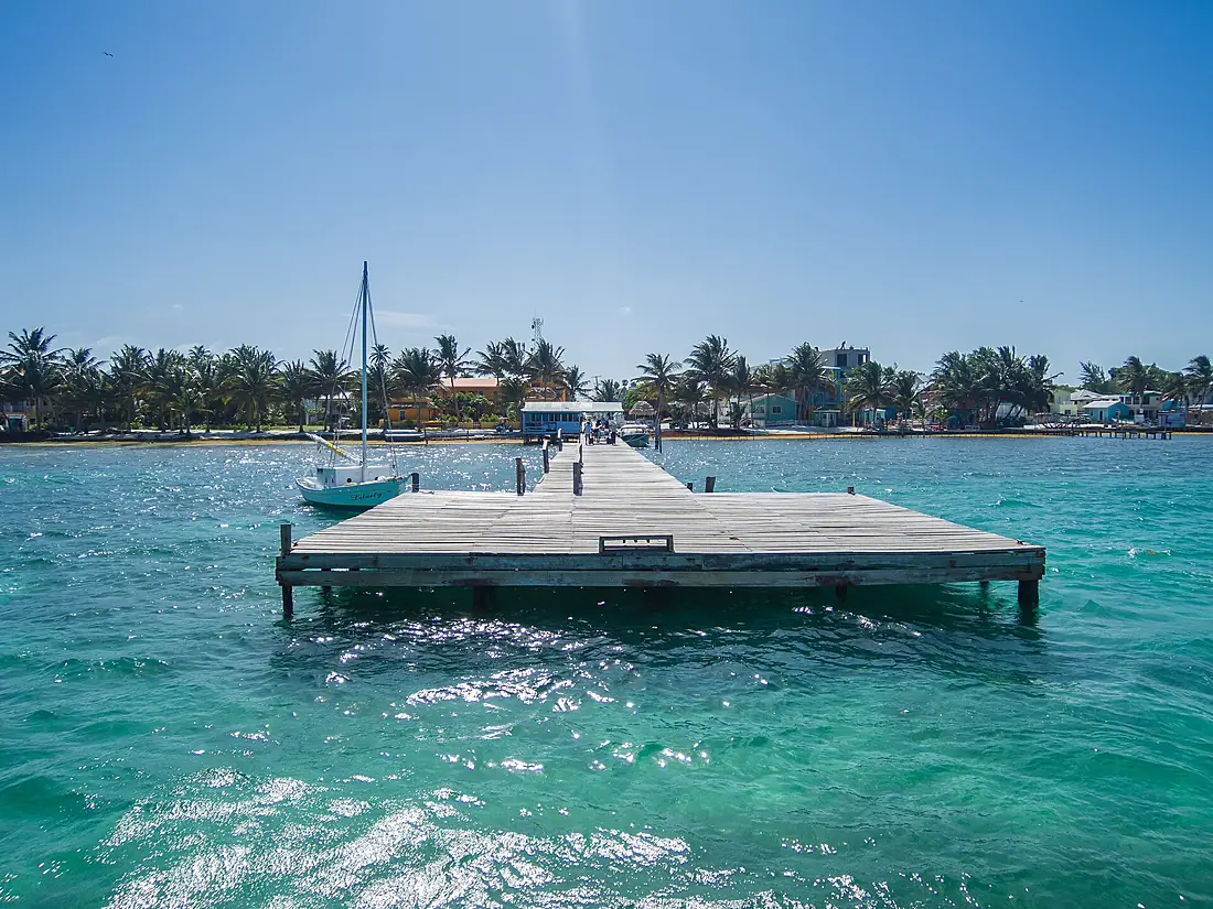 Beautiful Caye Caulker Belize (20827762933)