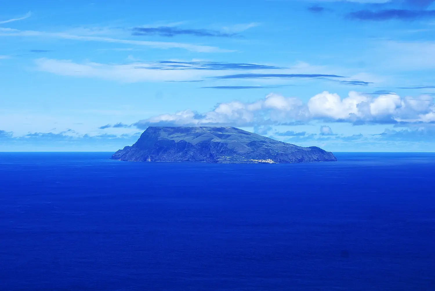 Chegada à ilha do Corvo Açores 3, Arquivo de Villa Maria, ilha Terceira, Açores