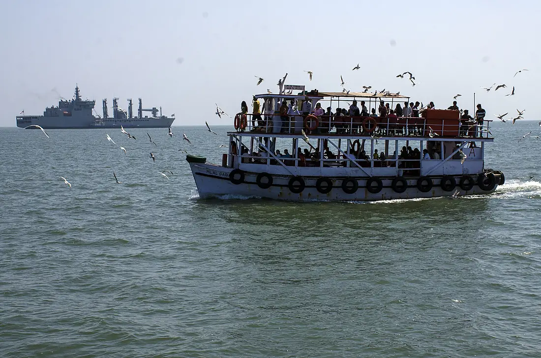 Elephanta Ferry 39