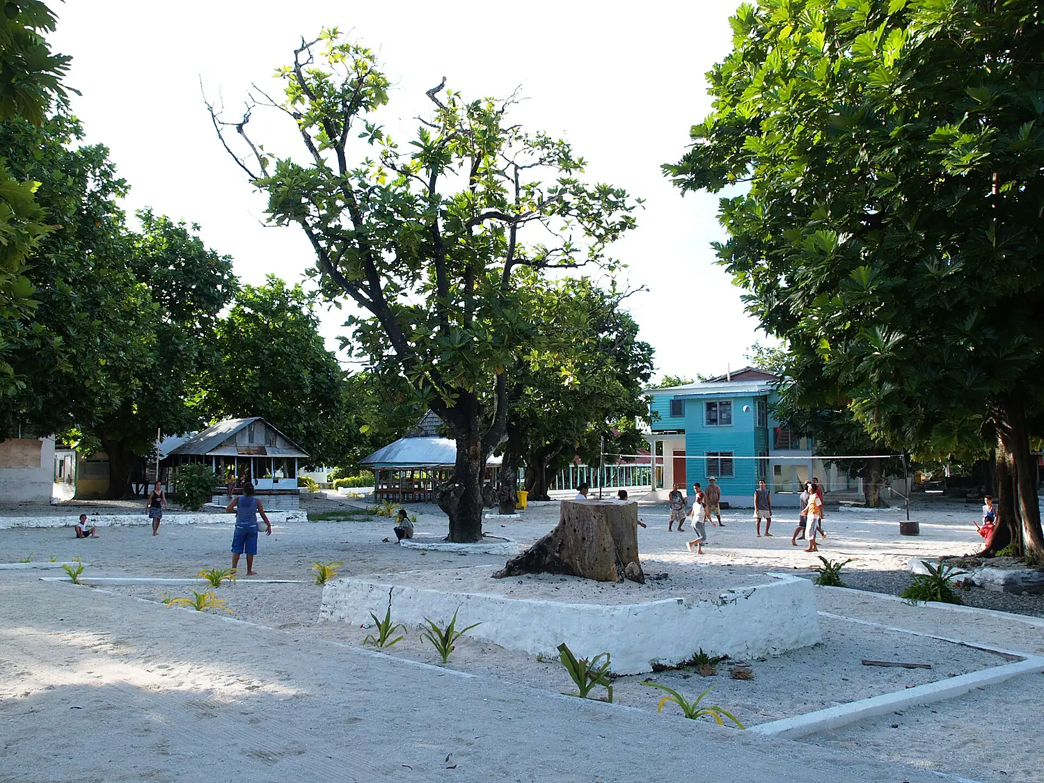 Fakaofo village square 20070716