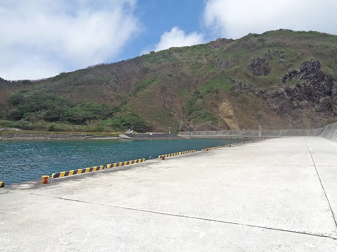 Hahajima fishing port