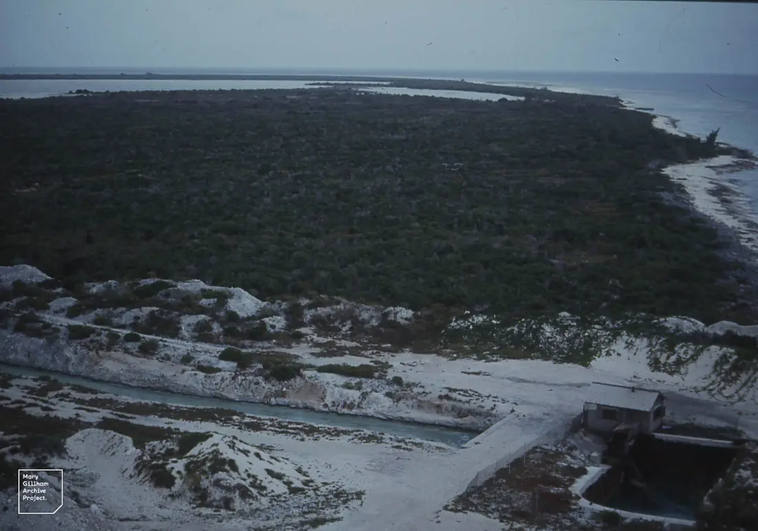 Canal and reservoir ponds from Lighthouse. Inagua (38840146332)