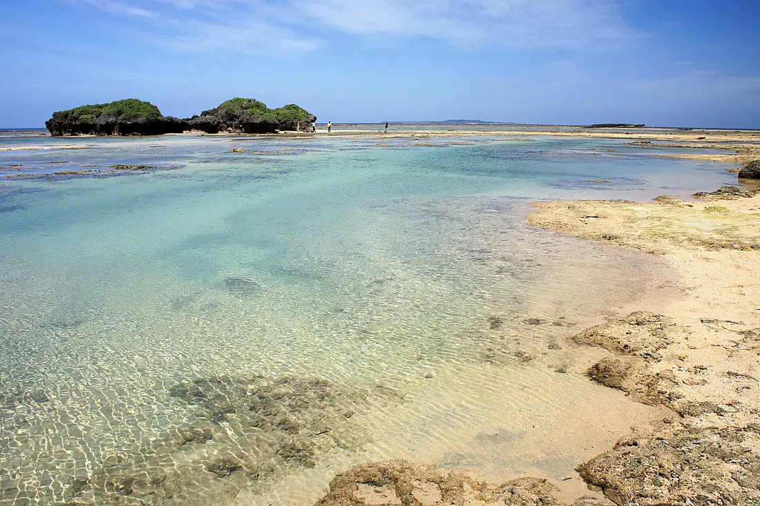 Hoshizuna-no-hama Iriomote Island02bs3s4500