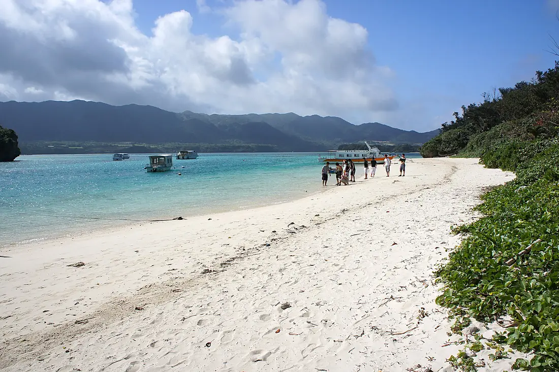 Kabira Bay Ishigaki Island21bs5s4410
