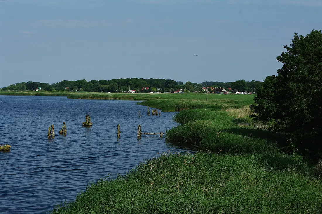 Karsibor Island, view from Piastowski Bridge