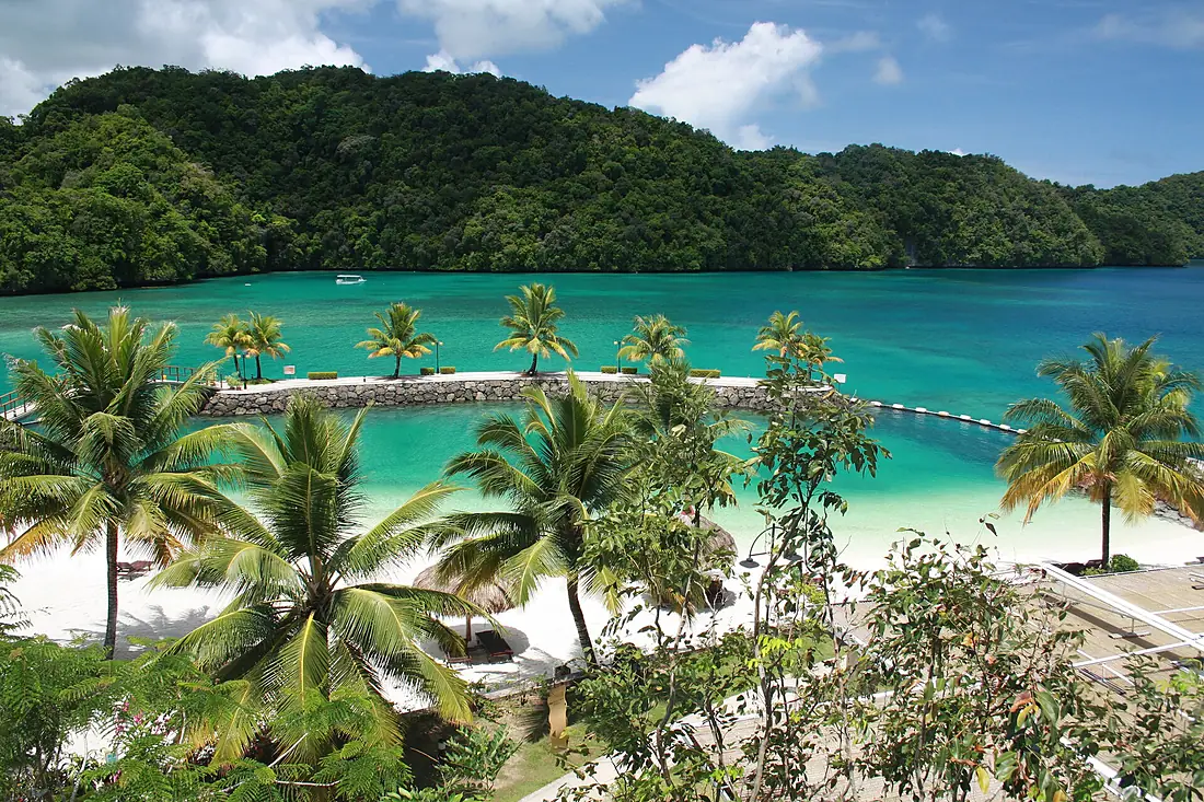 Main St, Koror, Palau - panoramio (1)