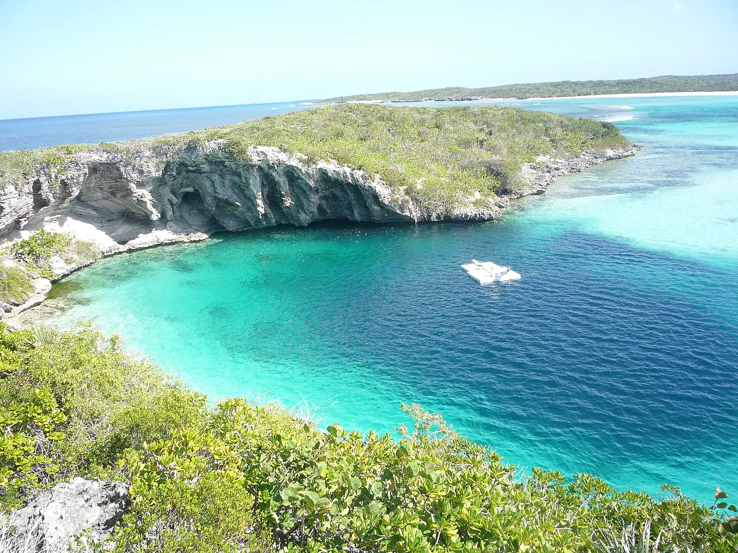 Dean Blue Hole Long Island Bahamas 20110210