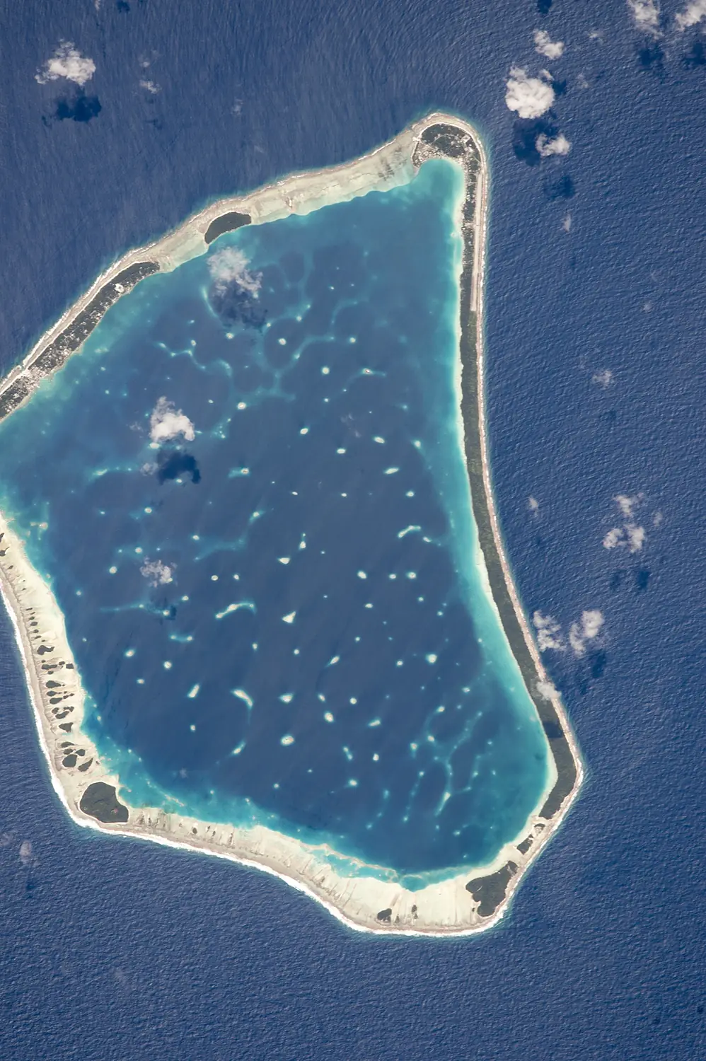 Manihiki from ISS 2015 rotated