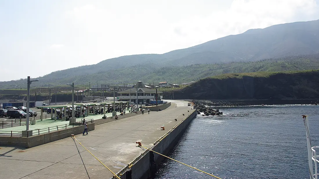 080430 Miike port Miyakejima