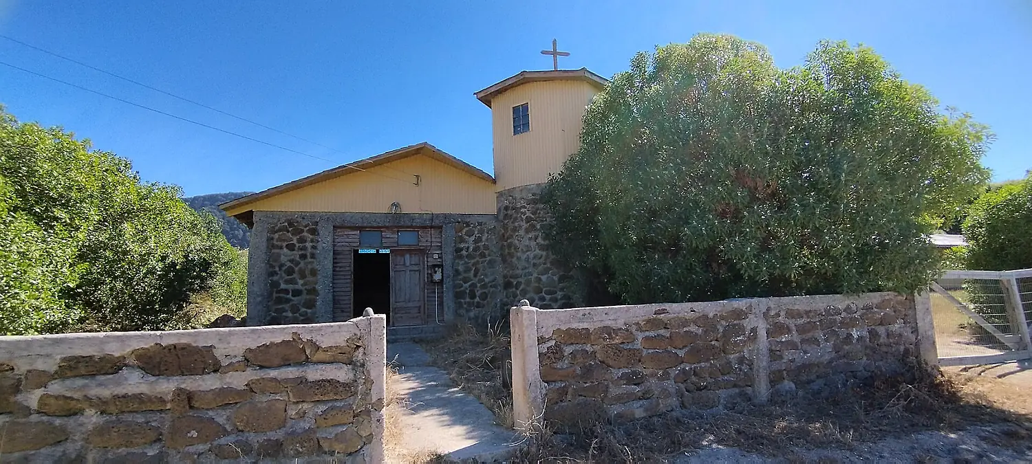 Capilla María Auxiliadora Isla Mocha
