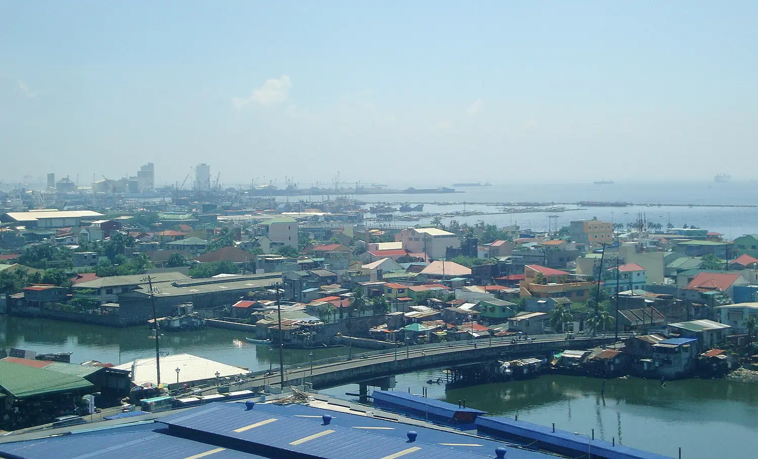 Navotas aerial view 2010-09-17