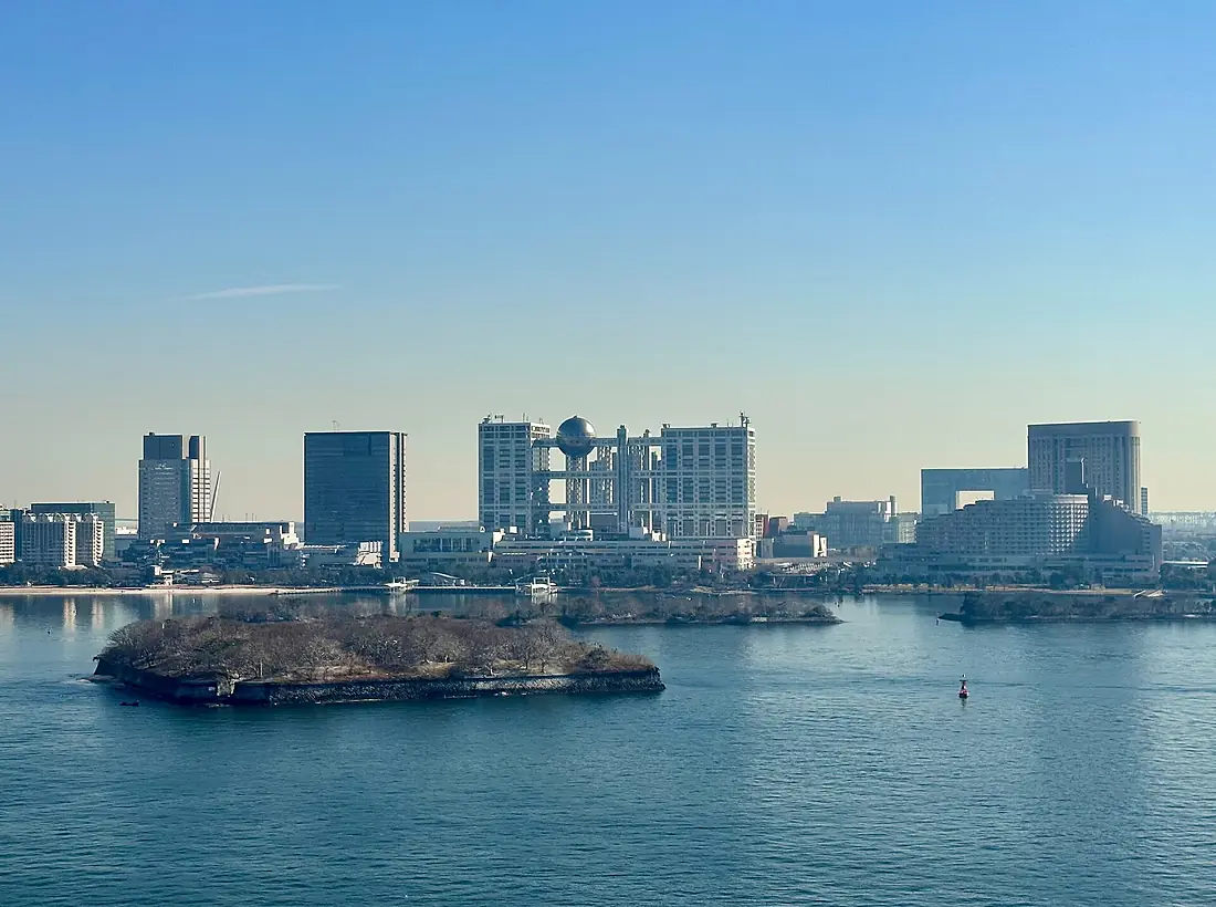 Odaiba view close up 2025 Jan 14 01-07PM