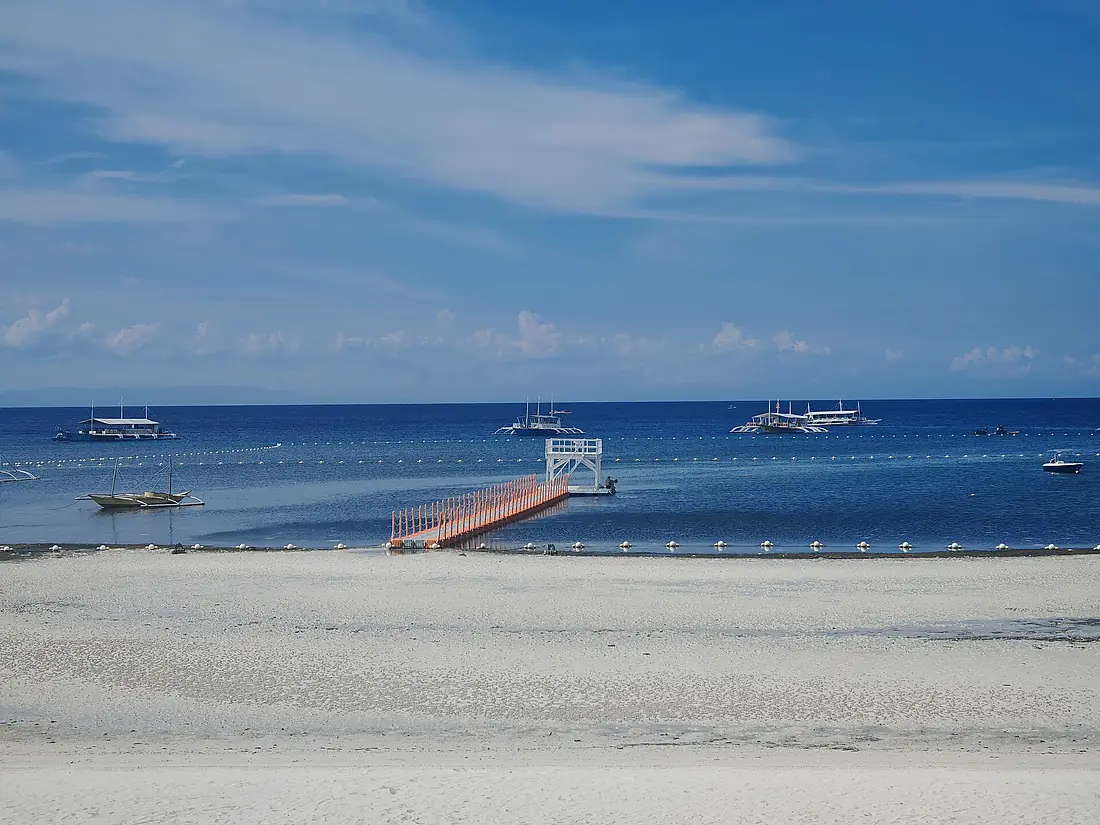 Doljo Beach in Panglao