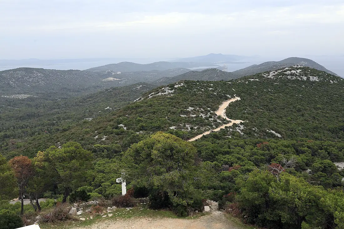 I10 512 Ugljan, Pašman