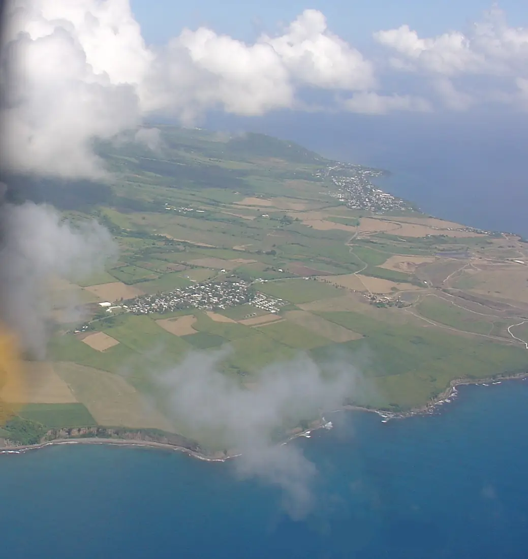 Flyingoverstkitts