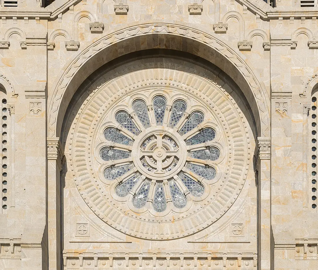Monte de Santa Luzia sanctuary in Viana do Castelo 10