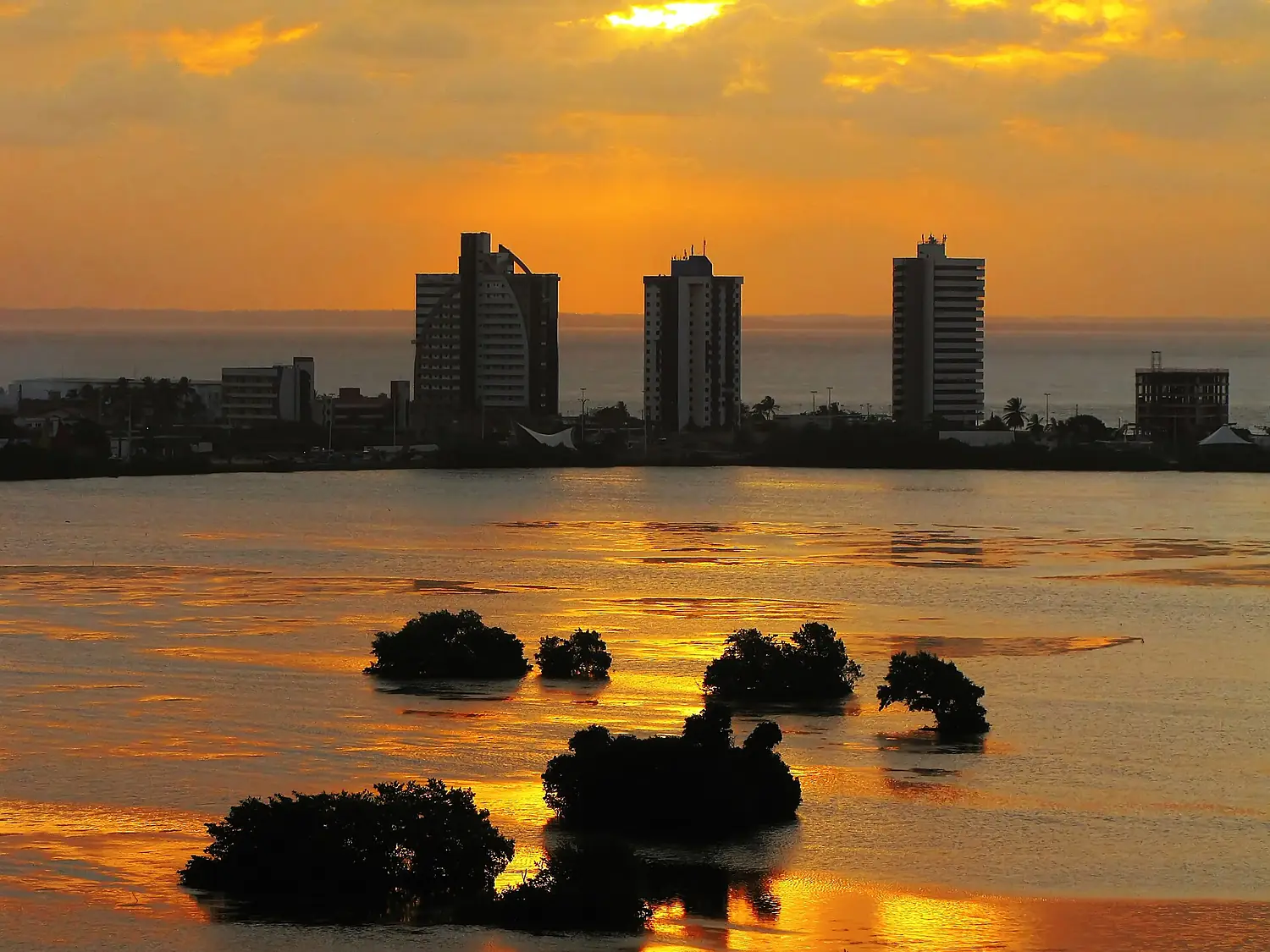 Lagoa da Jansen - São Luís - Maranhão - Brasil - Lagoon of the Jansen - São Luís - Maranhão - Brazil (3870641863)
