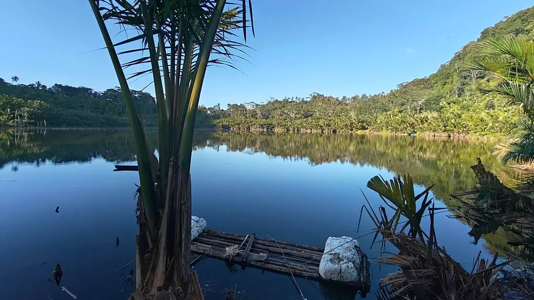 Danau Kapeta di Pulau Siau, Kabupaten Kepulauan Sitaro