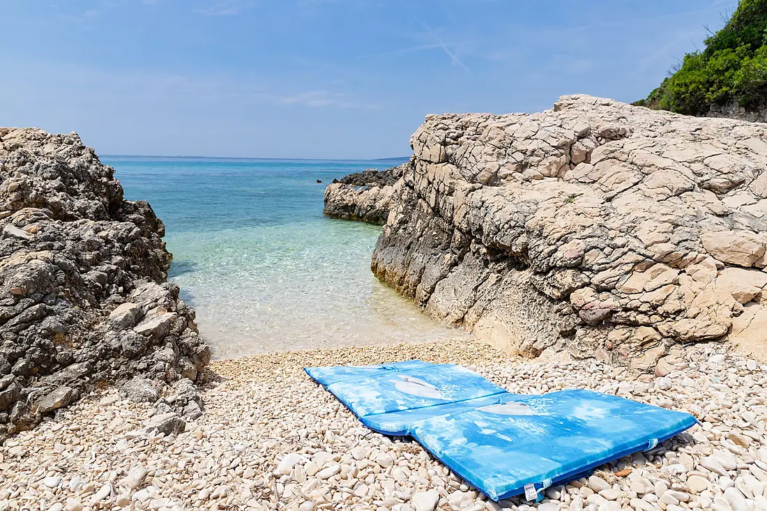 Beach mat on Silba island, Croatia (48670353866)