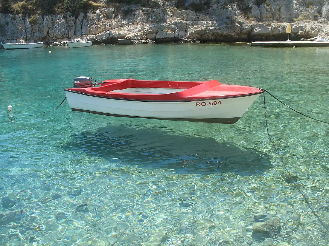Boat on clear water at island Šolta