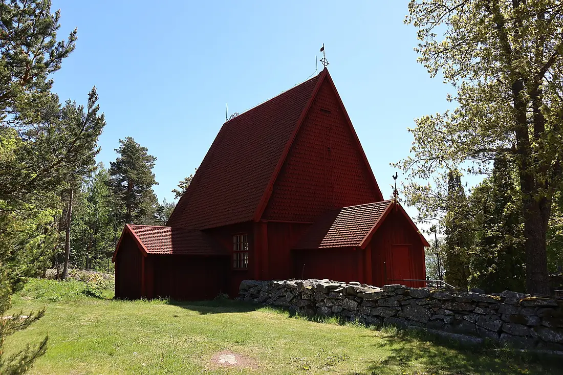 Sottungan kirkko1