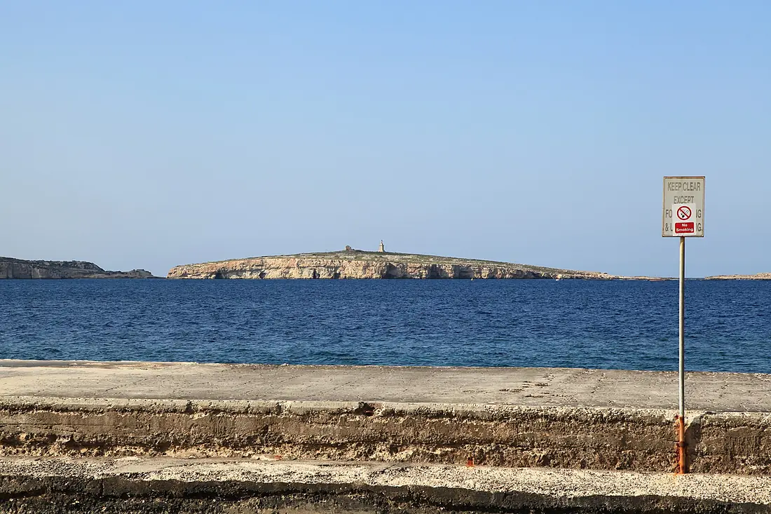 Malta - Mellieha - St. Paul Islands (Dawret il-Gzejjer) 01 ies