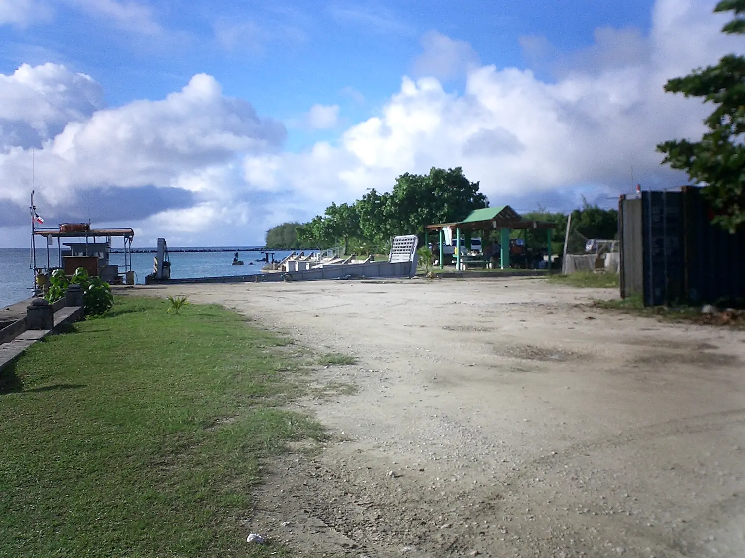 Port of Tinian - panoramio - kajikawa