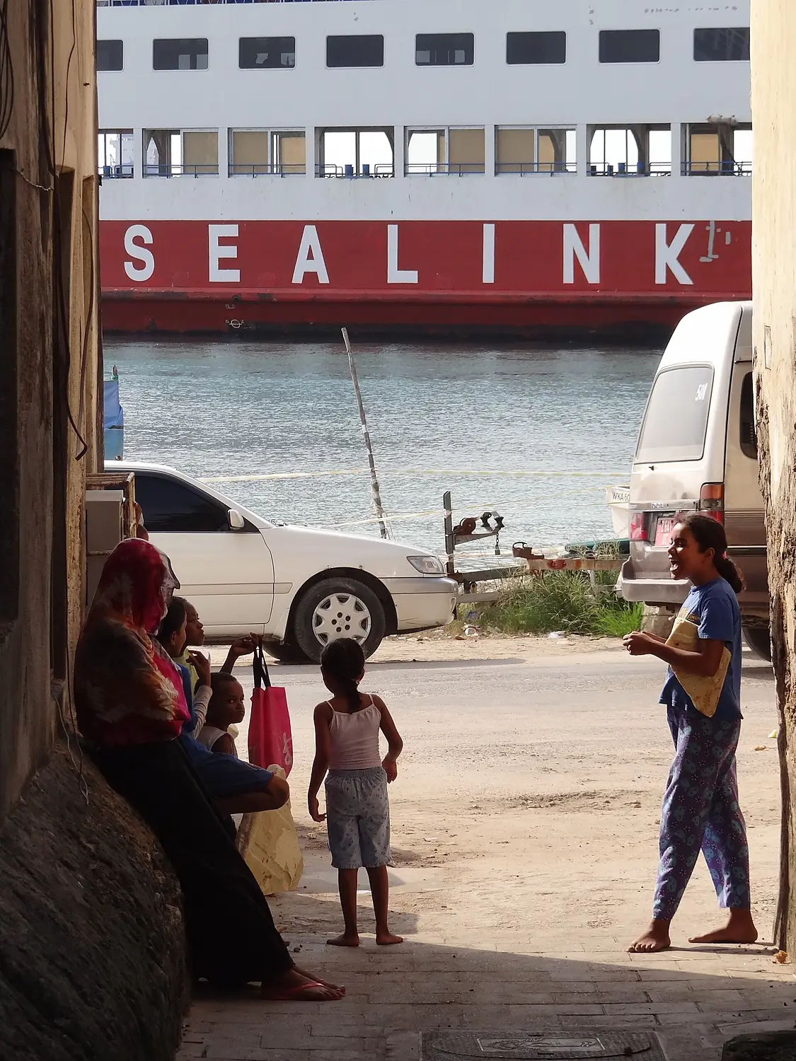 Alleyway with Sealink Ferry at Rear - Stone Town - Zanzibar - Tanzania (8841419343)