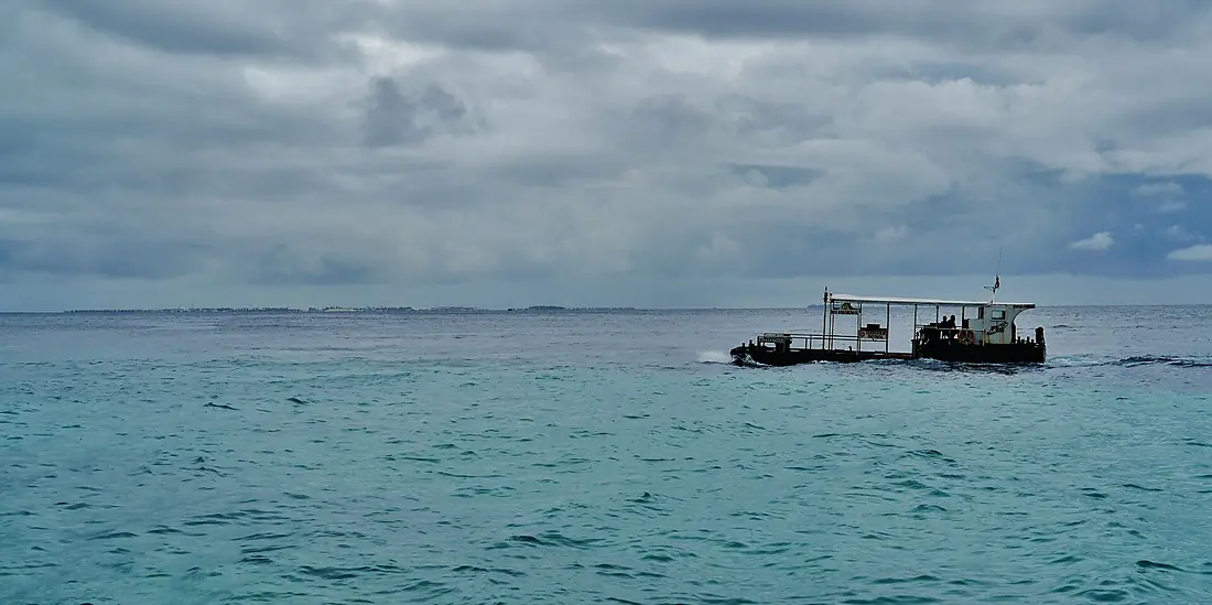 Male' Blick nach Westen 1